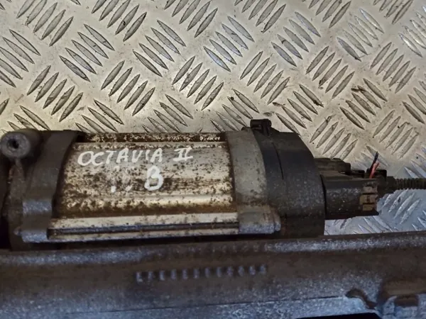 Ohjausvaihde OEM 1K1909144L Skoda Octavia II:lle image 5