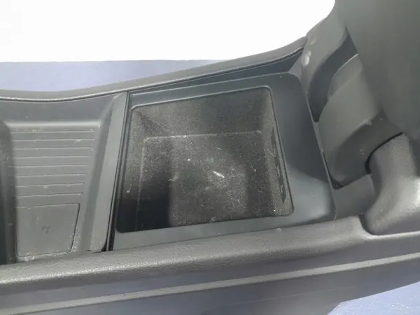 Audi Q7 II middenconsole armsteun OEM 4M0863243C image 5