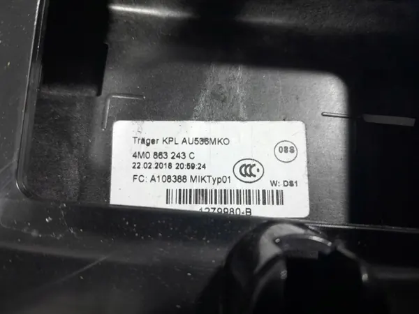 Audi Q7 II middenconsole armsteun OEM 4M0863243C image 6