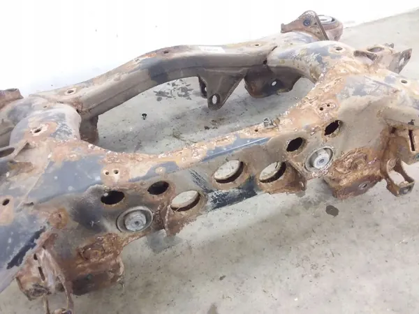 Mercedes-Benz Achter Hulpframe OEM A251350032 image 4