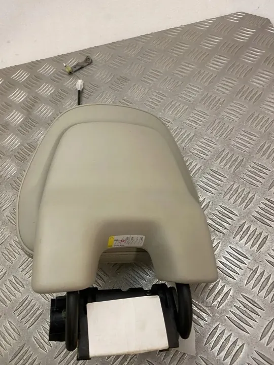 Volvo XC90 baksätes huvudstöd OEM UTO58226 image 6