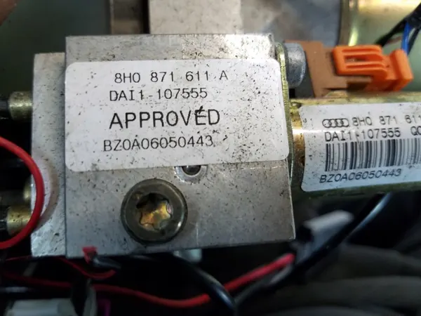 Dakpomp OEM 8H0871611A voor Audi A4 B7 image 3