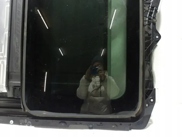 Begagnat taklucka för BMW E90 E91 - OEM e90 image 4
