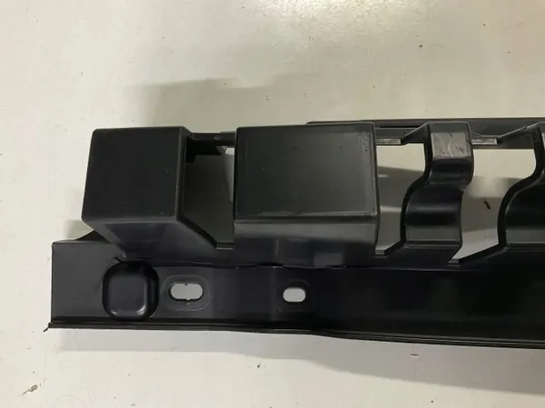 Viga del parachoques OEM N9X28C206A para Range Rover Sport L461 image 4