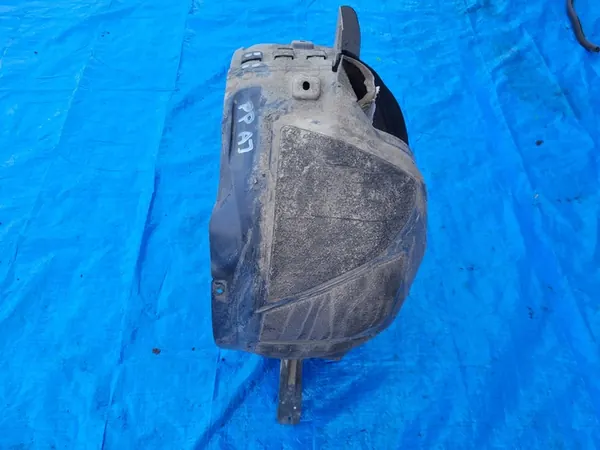 OPEL Astra J Front Right Wheel Arch Complete 13354317 image 6