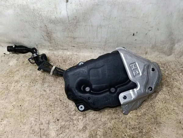 Tanque combustível Toyota Yaris IV OEM 77100K0100S3 Usado image 5