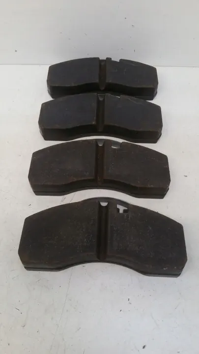 Käytetyt jarrupalat OEM 0004216710 Mercedes Actrosille image 5