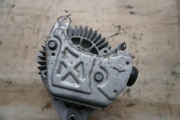 HONDA CIVIC IX Vaihtovirtageneraattori 1.8 2014 A5TJ0191ZE image 3