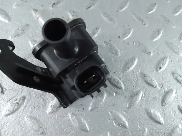 Soupape électromagnétique Toyota OEM 9091012279 - Occasion image 6