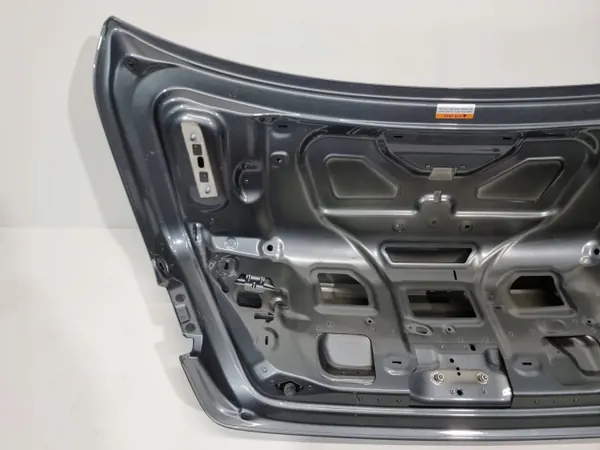 Tapa Maletero OEM 4H0827753BFBW Audi A8 D4 image 9