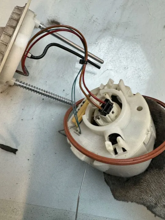 Brandstofpomp Mercedes-Benz GL X164 2010 A1644702194 image 4