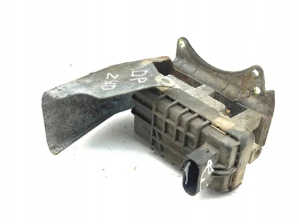 Contrôleur de turbo Mercedes-Benz S W220 2001 image 7