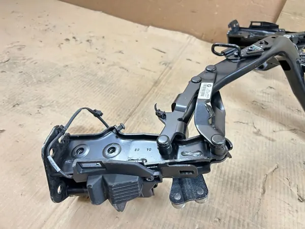 Dobradiça de teto conversível BMW 3 E92/E93 OEM 1037409 image 4