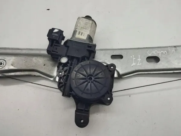 Motor de ventana trasera Ford OEM AM51U27001BD image 6