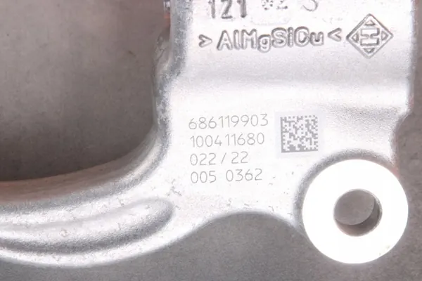 OEM 6861199 Support Amortisseur Avant Gauche BMW Série 5 image 6
