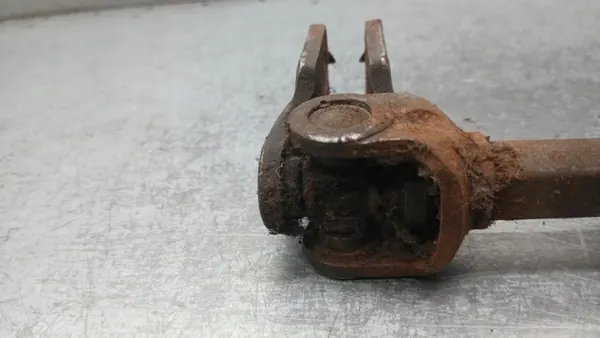 Cruz coluna OEM VOLVOMAR-139722 para Opel Combo C image 4