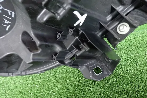 FIAT DOBLO LIFT 15- Farol Esquerdo OEM 51974244 image 4