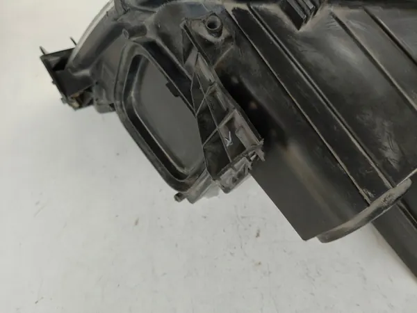 Oikea ajovalaisin Opel Zafira C 12-16 image 7