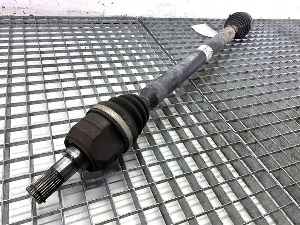 Höger Framdrev KIA CEED 1.6 128HK 12-18 OEM 49501A6100 image 2