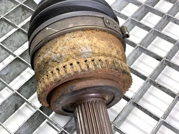 Höger Framdrev KIA CEED 1.6 128HK 12-18 OEM 49501A6100 image 4