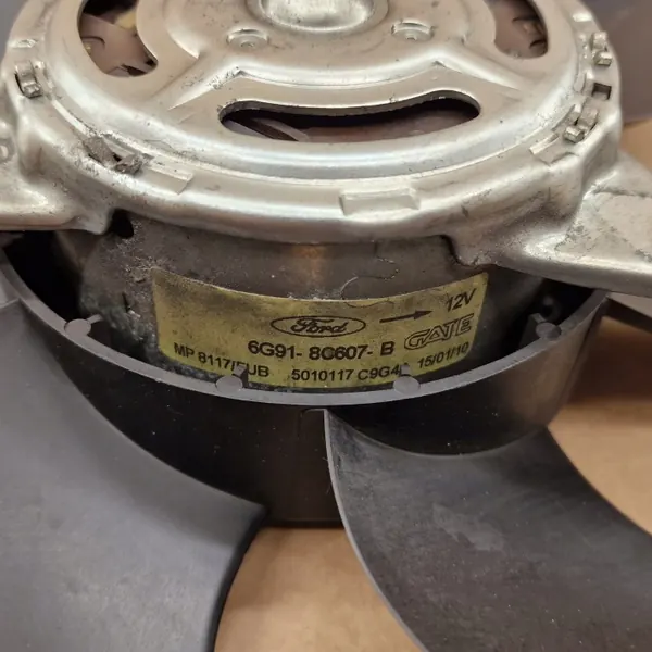Rechter AC-koeler ventilator OEM 19396 Ford Volvo image 4