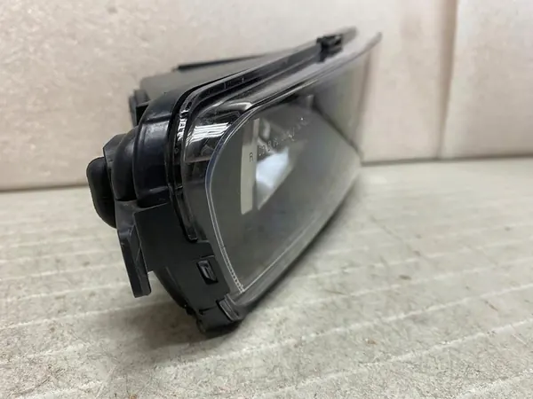 Farol Direito VW SHARAN 7N image 3