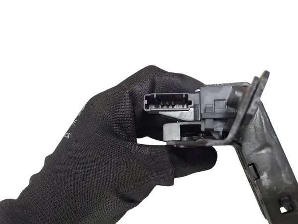 Serrure de coffre Opel Astra K image 5