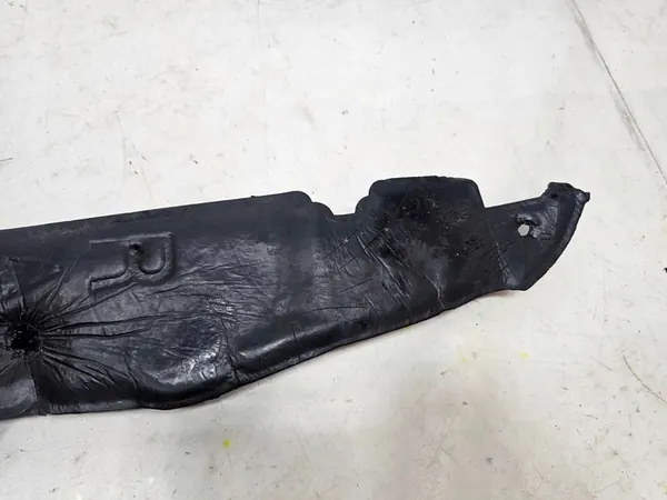 Ford Mustang Mach-E 20- Isolamento de Para-lama Direito LJ8B-R16E560 image 6