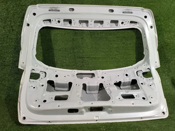 Porta Traseira OEM CSC28545 para Kia Sportage IV image 3