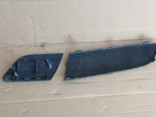 VW GOLF V KOMBI JETTA A5 Copertura Lavaggio Destro 05- LC5F image 4