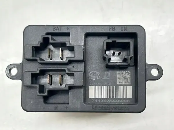 Toyota värmefläktrelä OEM 43002900 - Begagnad image 5