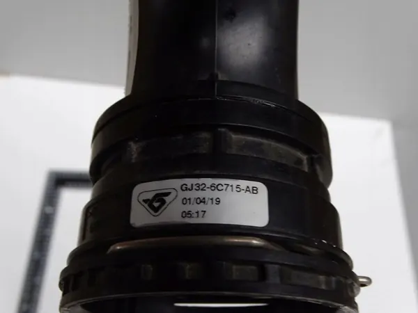 Entrada de Intercooler Evoque Discovery Sport GJ326C715A image 5