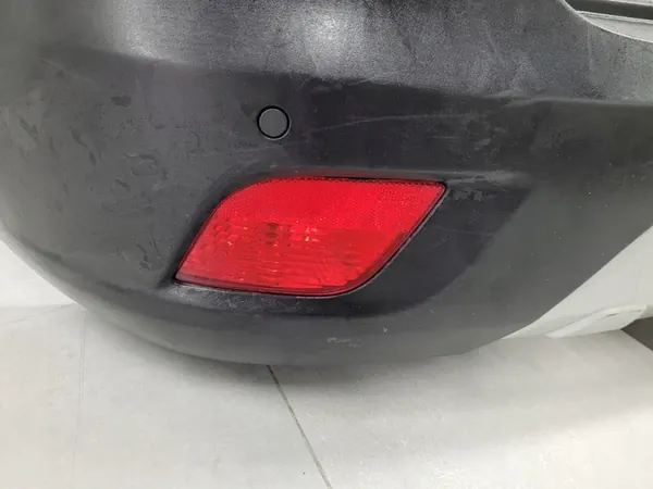 Parachoques trasero Opel Mokka I A 12-16 image 6