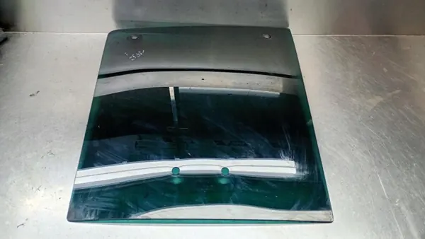 Vidro de teto solar esquerdo OEM 131992/VOLVOMAR image 2