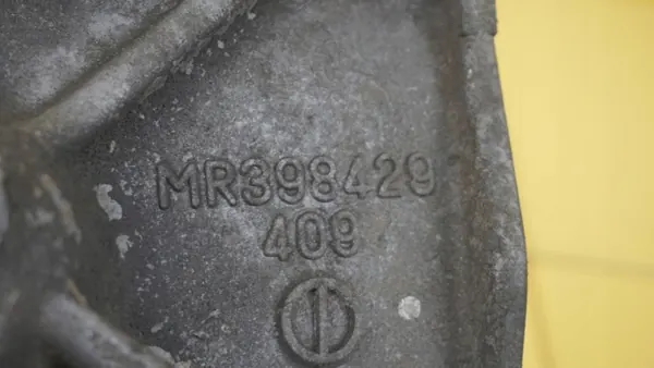 Embreagem compressor AC OEM MR398429 para Pajero 3.5 GDI image 4
