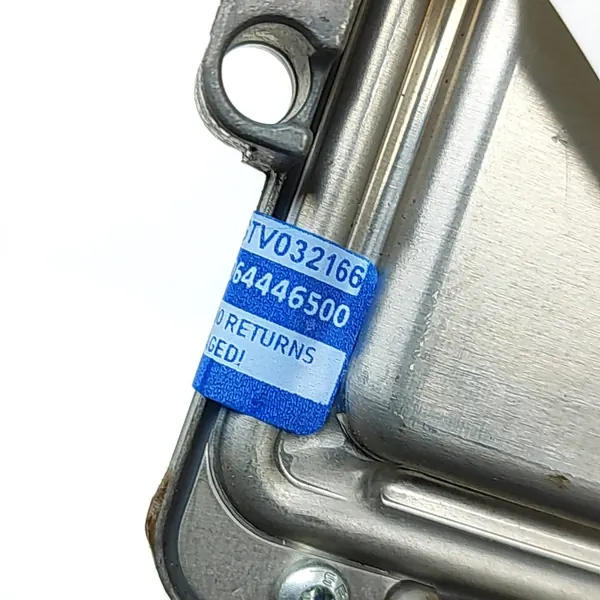 Mercedes AdBlue-besturingseenheid OEM A6429003701 image 7