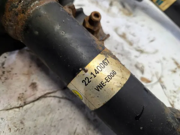 Ensemble d'amortisseurs McPherson avant Saab 93 II 22-140074 image 5