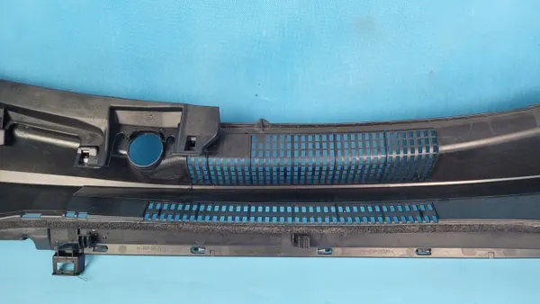 Junta de parabrisas Toyota RAV4 V 19r OEM 55708-42230 image 9