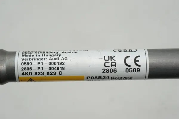 Cartucho de bisagra de capó Audi A6 4K0823823C image 2