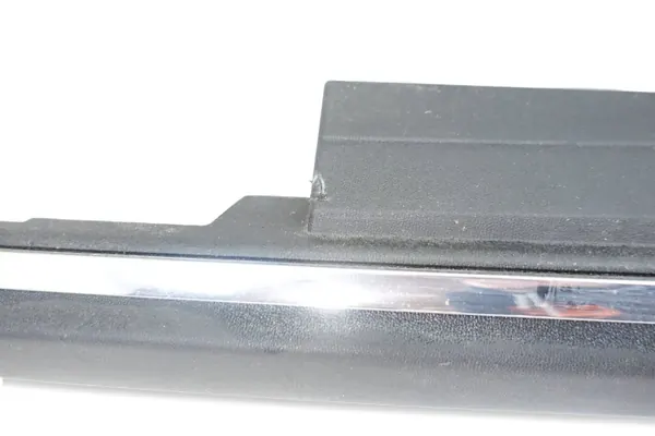 OEM A1666900340 Vasen kynnyssuoja Mercedes ML W166:lle image 3
