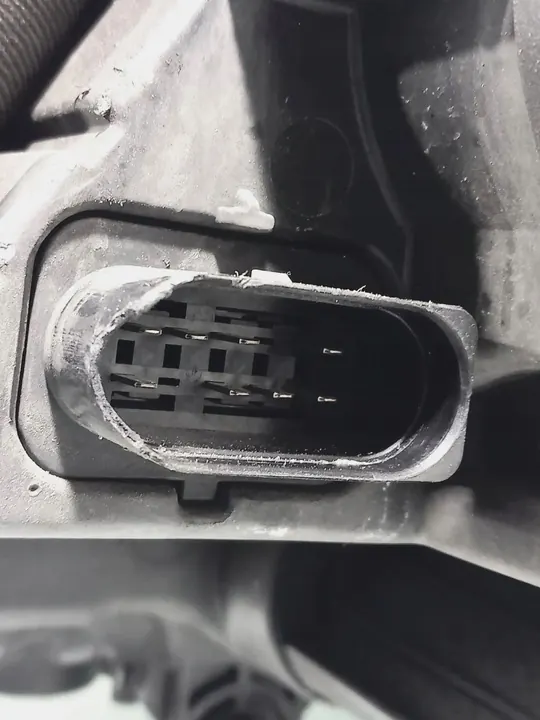 Reflektor Volkswagen PASSAT B7 3AC941006 image 6