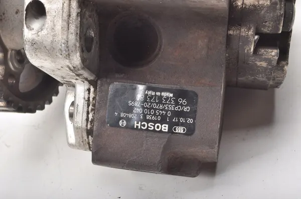 Brandstofpomp Peugeot 307 1.4 HDI 9637317380 image 6