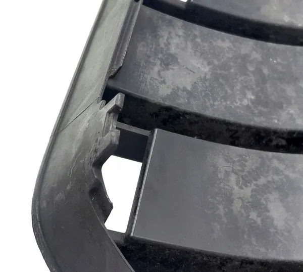 Rejilla de Parachoques Derecha Audi A5 S-Line 8T0807682D image 2