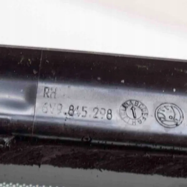 Vitre arrière droite OEM 6V9845298A pour Skoda Fabia III image 3