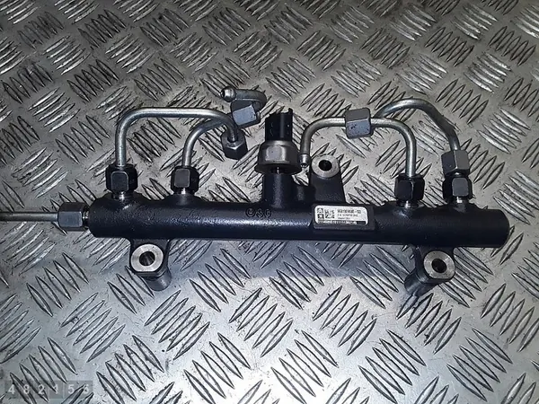 Brandstofrail Peugeot 508 2000 9681909680 image 3