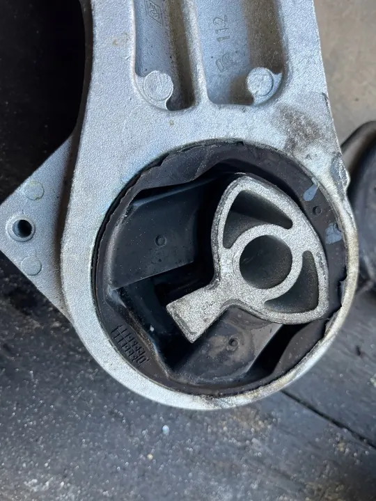 Supporto motore Master Movano 10-23 2.3 Posteriore OEM 112214498R image 3