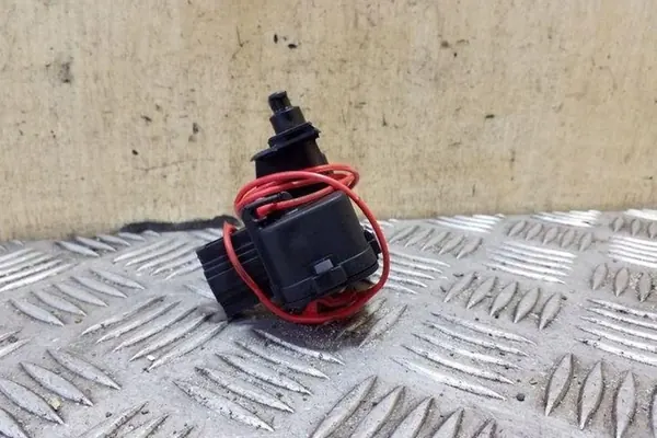 Bränsletanklock AUDI A4 (8K2, B8) 2.0L diesel image 5