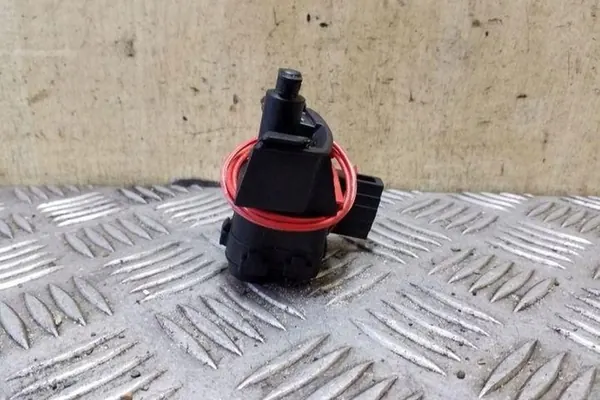 Bränsletanklock AUDI A4 (8K2, B8) 2.0L diesel image 6