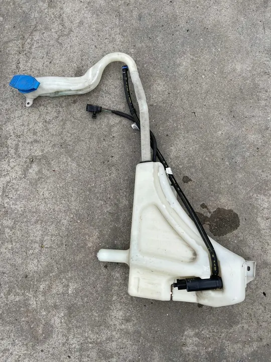 Pesuainesäiliö Audi Q7 4L Alkuperäinen image 2