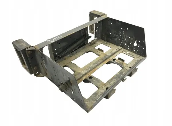 OEM 82242298 Volvo Batteriebehälter - Gebraucht image 3
